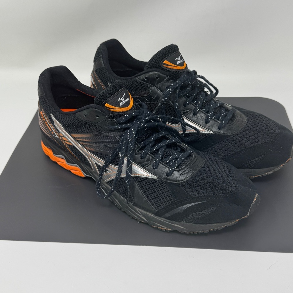Mens Mizuno Running Shoes 11 - Wave Ronin 3